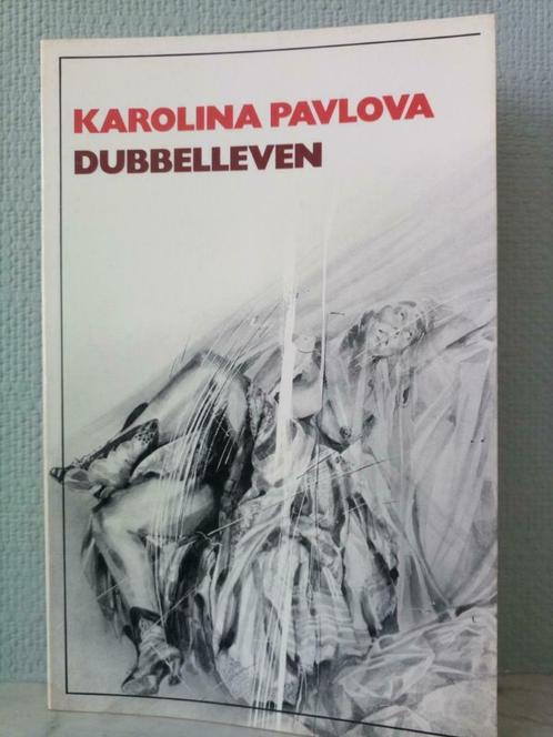 Double vie - Karolina Pavlova, Livres, Littérature, Comme neuf, Europe autre, Enlèvement ou Envoi