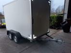 Gesloten aanhangwagen (NIEUW)en versterkt. 3m x 1.50m x 1.80