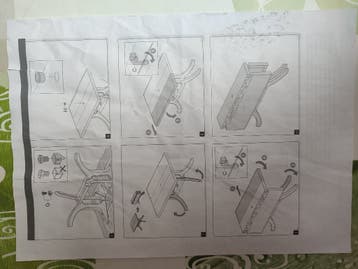 Tuintafel en stoelen