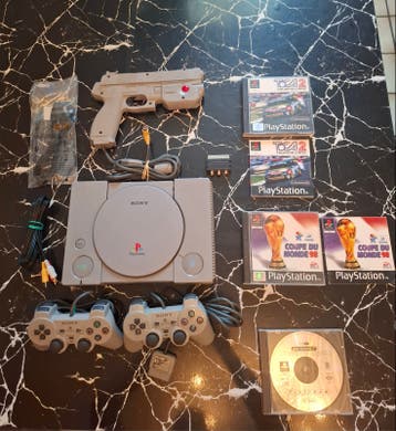 Console Sony PlayStation 1 + 3 jeux + 2 Manettes + Gun Namco