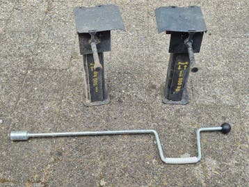 Set stabilisatiepoten camper