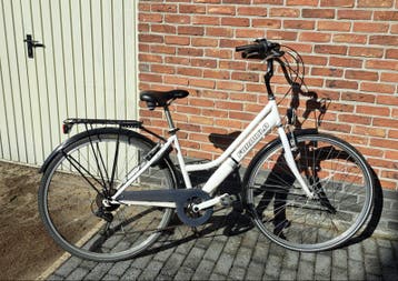 damesfiets in zeer goede staat