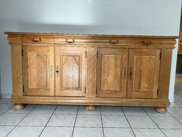 Eiken dressoir