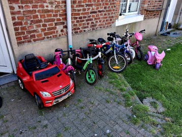 Kinder fiets 10eu tot 30eu stuk alles op de fotos