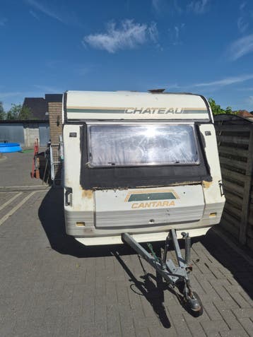 Chateau 330