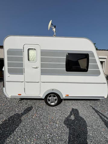Caravane rubis310 -750kg