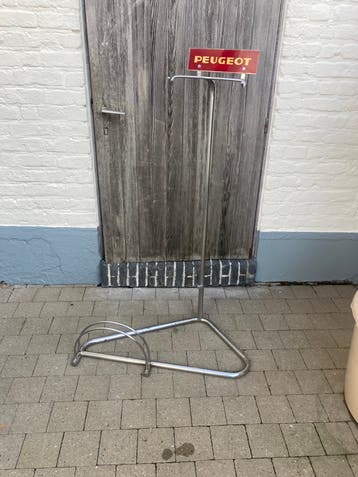 Antiel fietsrek voor 2 fietsen Peugeot