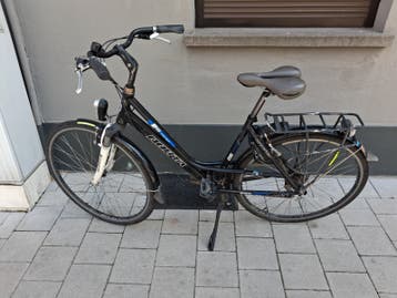 DAMESFIETS NORTA IN GOEDE STAAT !!