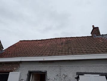 Een 1000 tal pollbergse dakpannen ZELF VAN HET DAK TE NEMEN