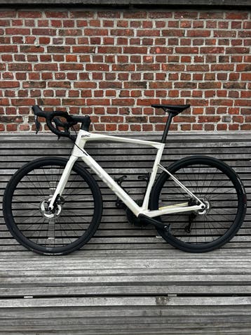 BMC Roadmachine One - NIEUW! Maat 56