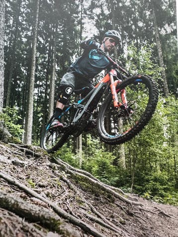 E MTB Cube Stereo Hybrid 140 Action Team large