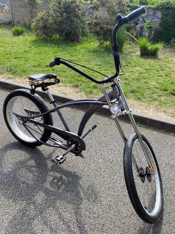 NEXUS PHAT Amerikaanse fiets met 3 versnellingen.
