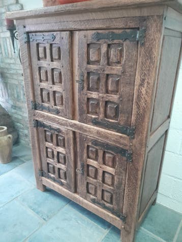 kast massief eik