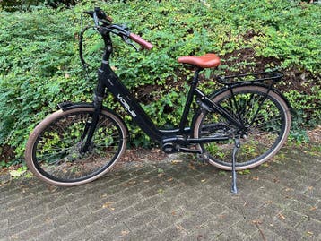 VOGUE ELEKTRISCHE FIETS MET BAFANG MIDDENMOTOR