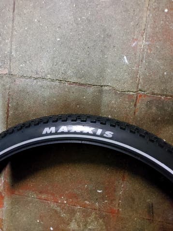 Te koop Maxxis crossmark ll