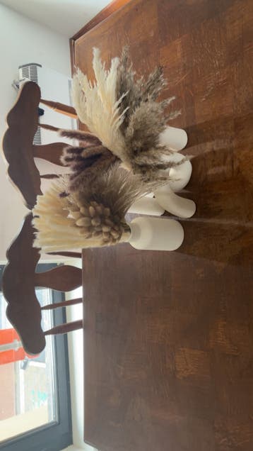 Eettafel met 5 stoelen