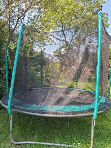 Trampoline