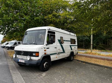 Mercedes 609D