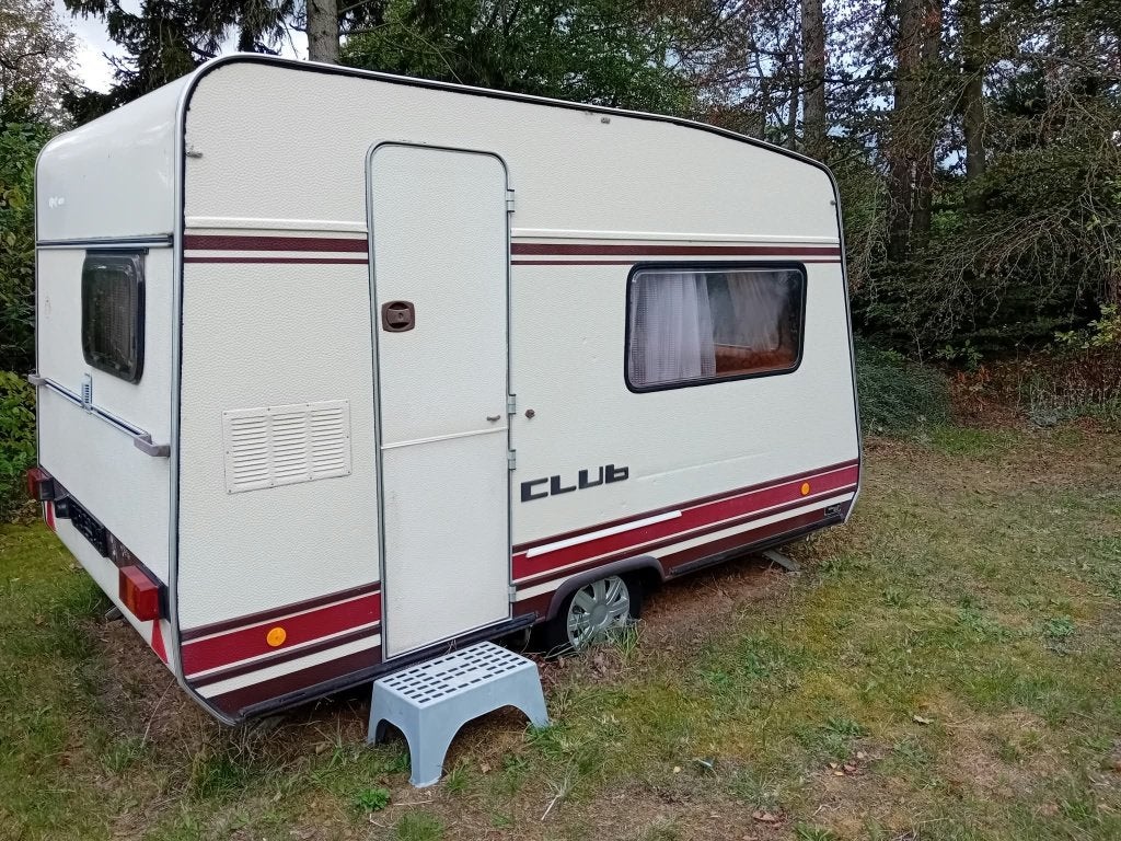 Caravan Bürstner Club 350 TL
