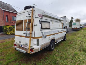 Iveco daily 1992 oldtimer camper (defect)