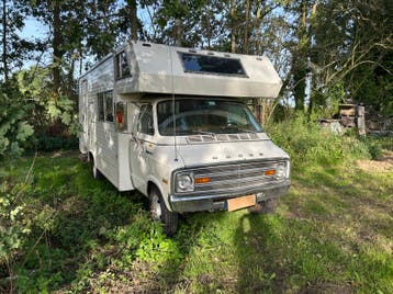 Dodge camper 5,8 ltr v8 LPG 1979inr. oude auto of motor mog.