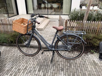 Zeer mooie Gazelle heavy duty! Met koffie / drankhouder