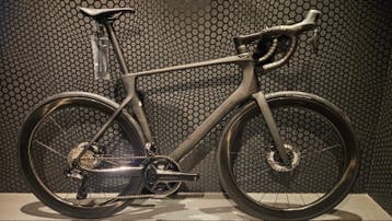 Cube Agree C:62 Pro €3449
maat 58 / center-top 52cm
carb