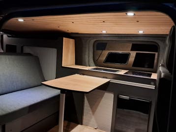 camper + caravan