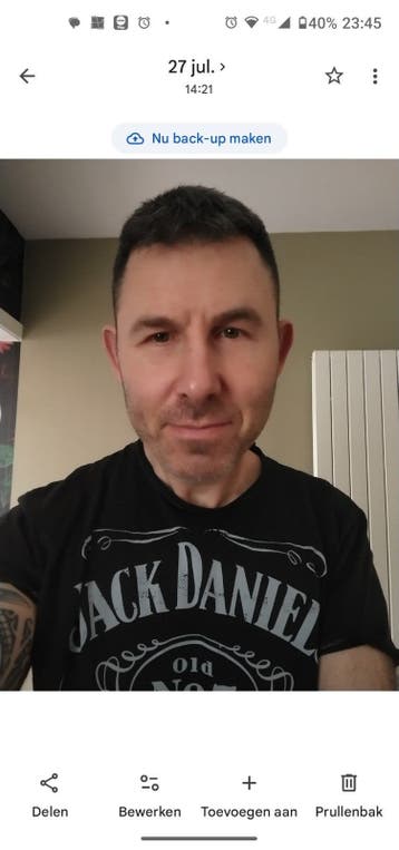Man zoekt vrouw voor babbel, massage..