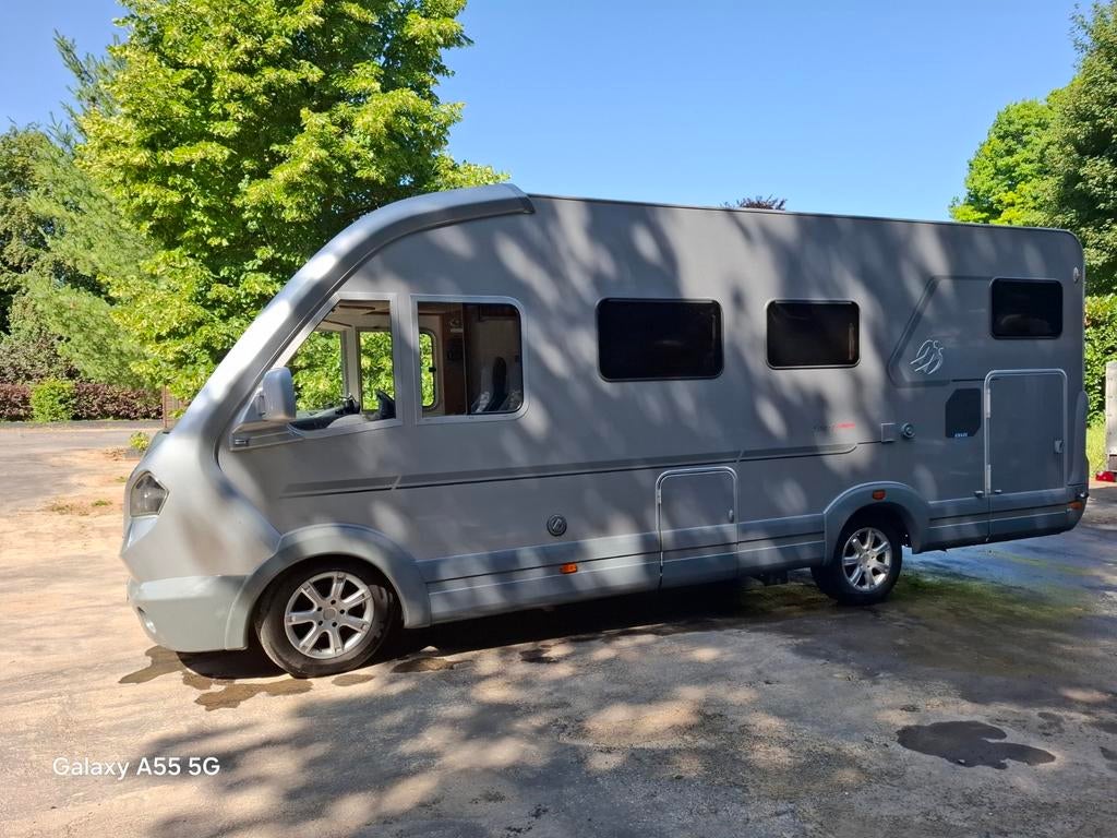 Knaus integrale camper
