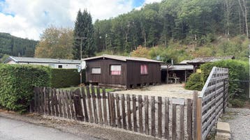 Land + caravans om te renoveren of te vervangen