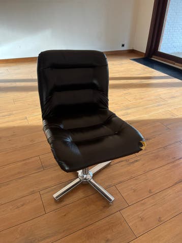 5 stoelen - gratis af te halen