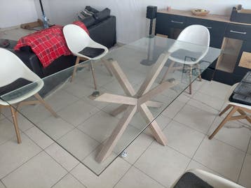 Glazen tafel