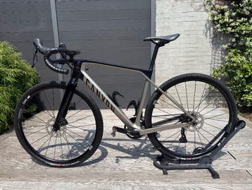 Canyon Grail CF SL 7 Gravelbike