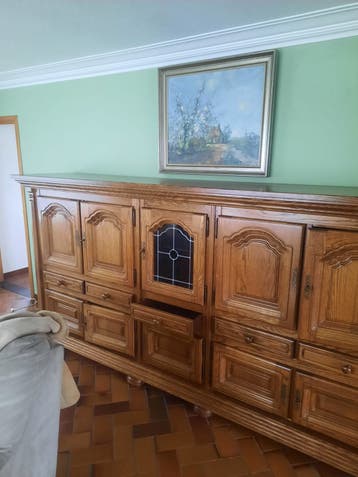 Massieve houten buffetkast / dressoir