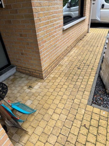 35 vierkante meter gele klinkers