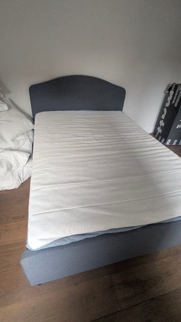 Bed met matras