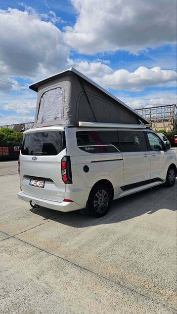 Ford transit custom camper