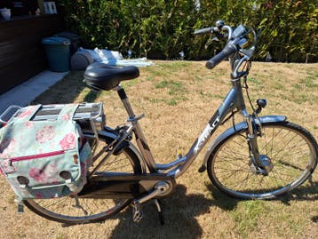 mooie x tract elektrische fiets volledig in orde zon zakken