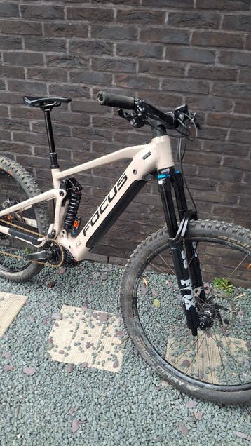 Focus sam 6.9 Enduro Ebike maat S