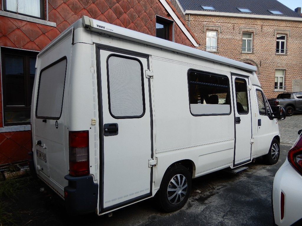 Camperbus Peugeot Boxer BJ. 1999 Km. 40000