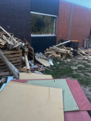 Gratis houtresten/brandhout