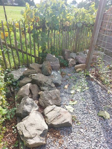 Gereserveerd - Rots stenen voor tuin of vijver
