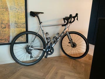 Carbon Zannata Z82, Ultegra, schijven, L (58), topstaat