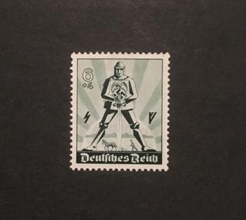 Duitse postzegel 1940 - Ritter mit Schwert