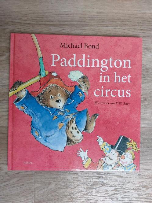 Paddington in het circus - Michael Bond, Livres, Livres pour enfants | 4 ans et plus, Comme neuf, Non-fiction, 4 ans, Garçon ou Fille