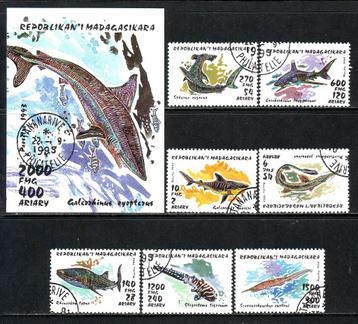 Postzegels : Diverse themareeksen vissen