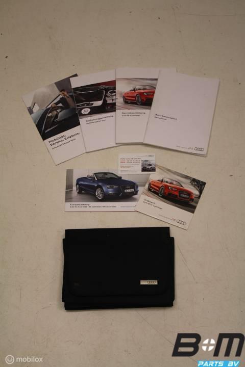 Instructieboekjes Audi RS5, Autos : Pièces & Accessoires, Autres pièces automobiles, Utilisé