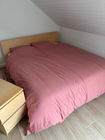IKEA Malm bed + matras + 2 nachtkastjes