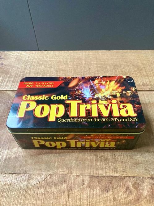 Classic Gold Pop Trivia (anglais), Hobby & Loisirs créatifs, Jeux de société | Jeux de cartes, Comme neuf, 1 ou 2 joueurs, Trois ou quatre joueurs